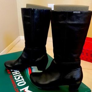 Mephisto Black Boots